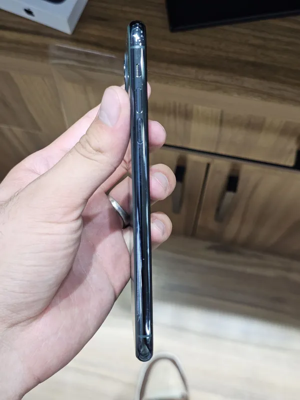 Iphone 11 pro max 2 Iphone 11 pro max 2