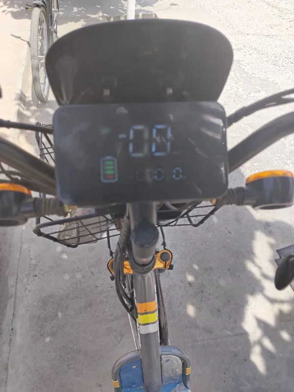 Elektro veloseped sotuvda 1 Elektro veloseped sotuvda 1