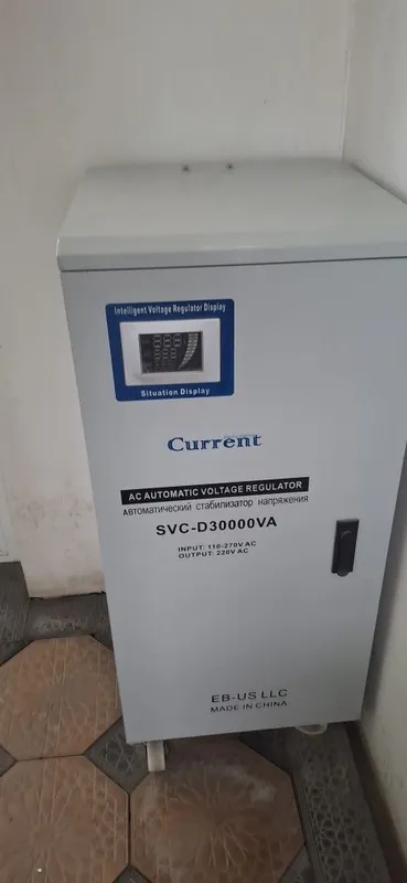 Стабилизатор напряжения.