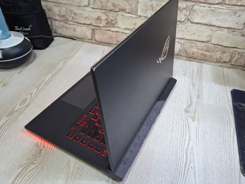 ASUS ROG Strix G513 noutbuki 2 ASUS ROG Strix G513 noutbuki 2