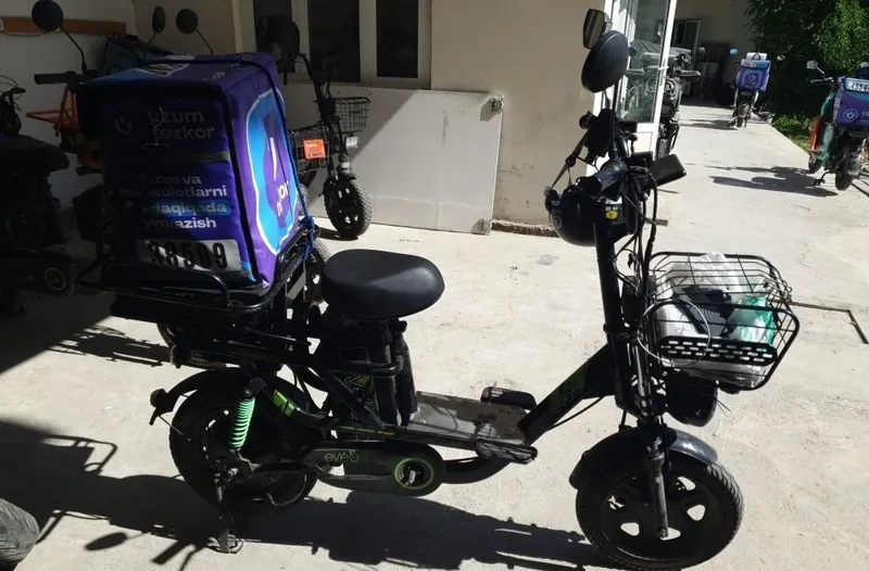 Elektr skuter uzum yandex 2 Elektr skuter uzum yandex 2