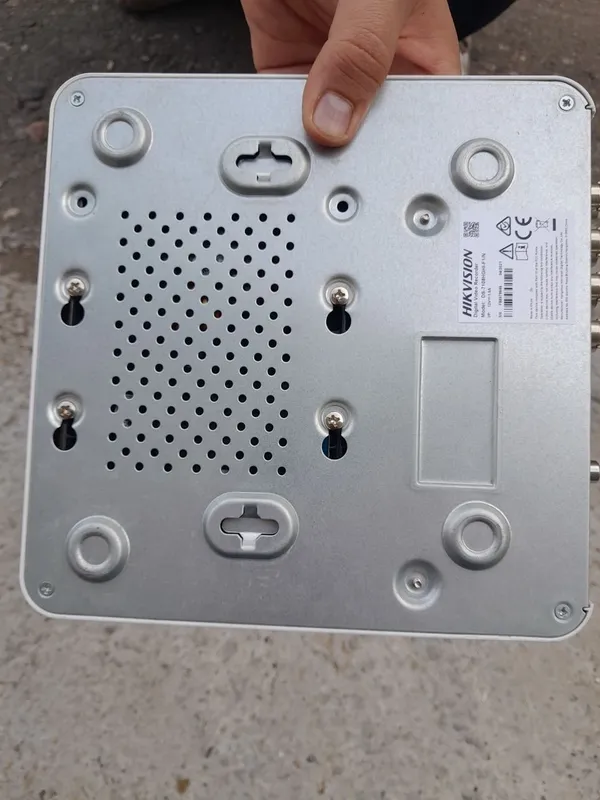 Kamera nablyudenya (kuzatuv kamerasi) model-HIKVISION 1 terra bayt 4