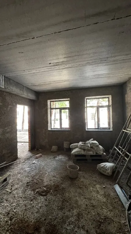 Сдается в Аренду 3х этажное Здание 330м2 в раене Узбекистанская 5 Сдается в Аренду 3х этажное Здание 330м2 в раене Узбекистанская 5