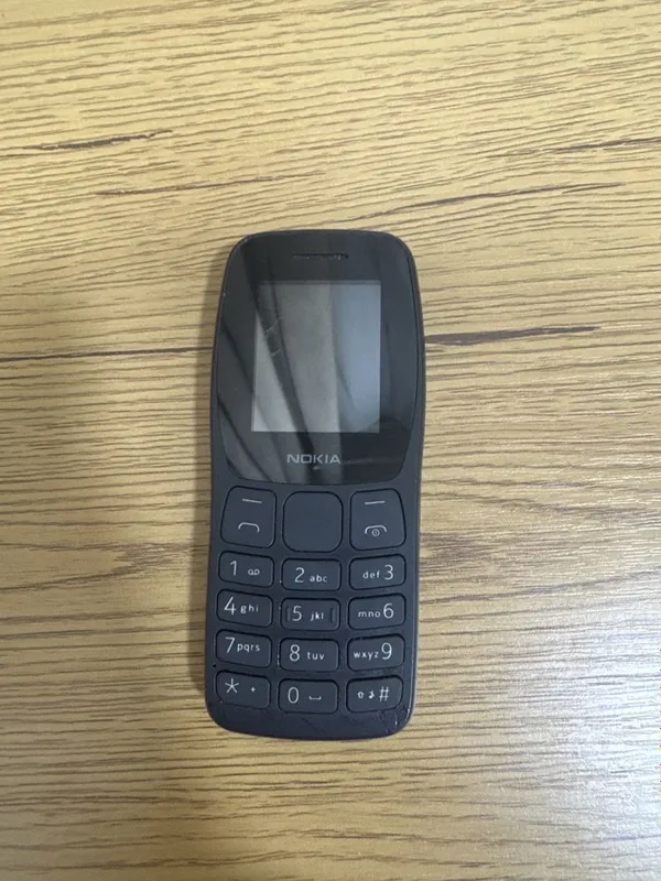 Хорошая Nokia 105 не использовалась даже 1