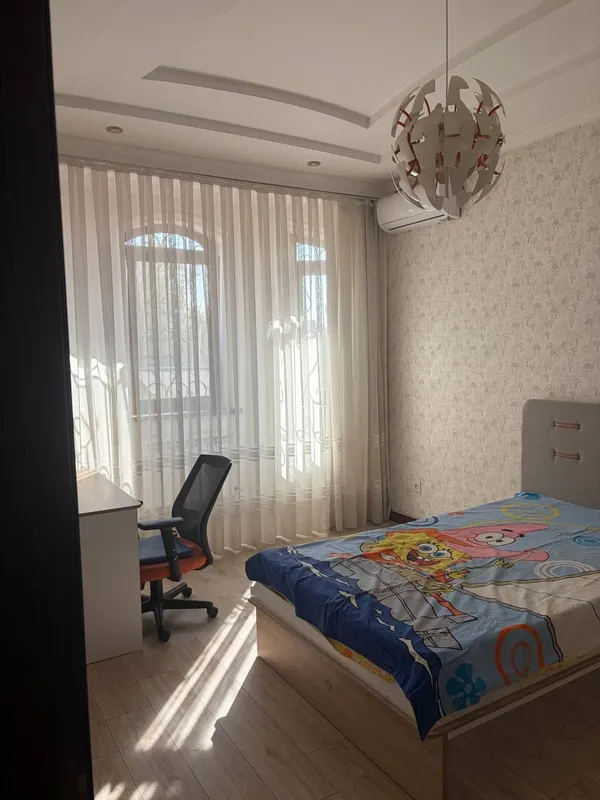 Nikitina ko‘chasidagi hashamatli yevrouy — 600 000 8