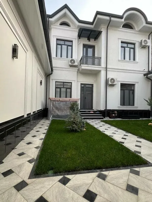 Uchaska sotiladi Olmozor tumani