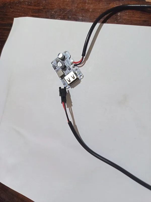 USB-преобразователь DC 12–80V → 5V 2A для автомобиля, электроскутера, USB-преобразователь DC 12–80V → 5V 2A для автомобиля, электроскутера,