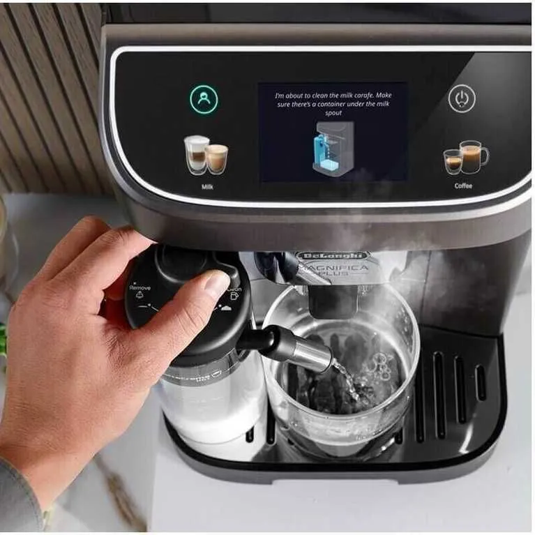 Кофемашина DeLonghi Magnifica Plus ECAM320.70 TB 5 Кофемашина DeLonghi Magnifica Plus ECAM320.70 TB 5
