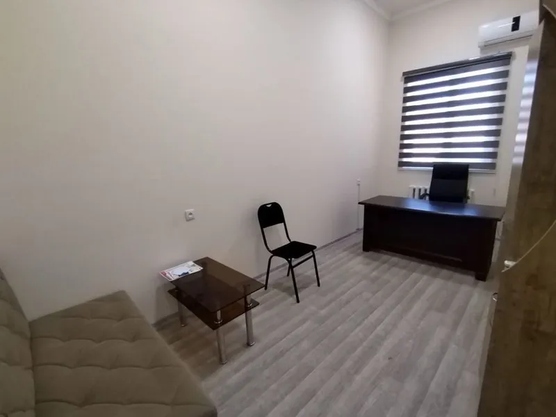 Аренда под Parm Office +Склад 321кв.м 5 комната + 2 склад С мебелью! — фото 2 Аренда под Parm Office +Склад 321кв.м 5 комната + 2 склад С мебелью! — фото 2