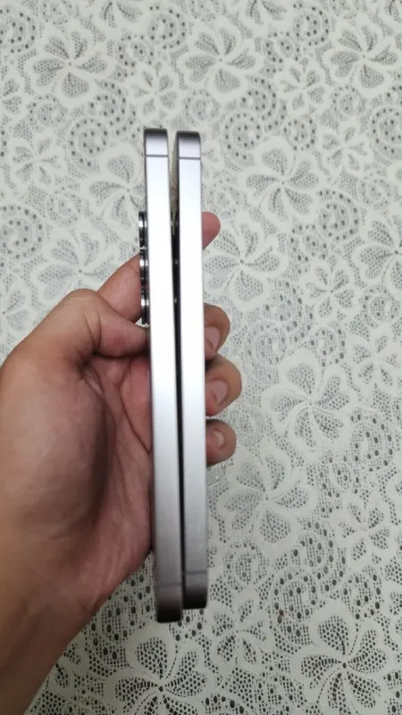 Samsung S25 12/256gb 5 Samsung S25 12/256gb 5
