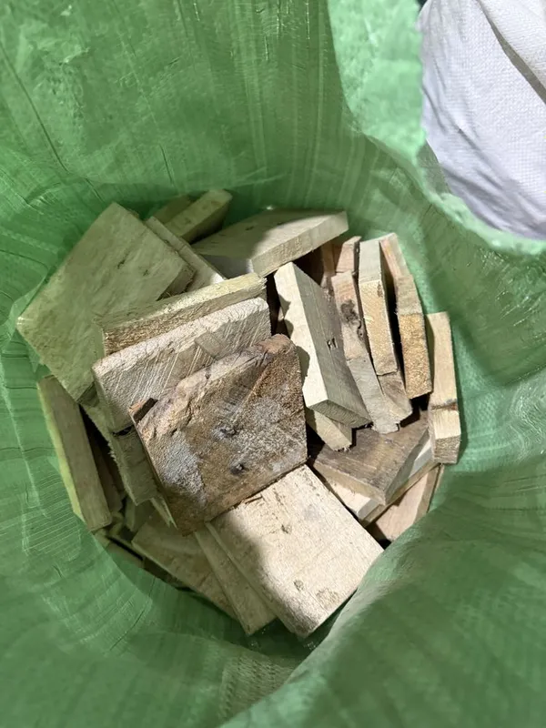 o’tinlar bor hammasi qoplangan sotiladi — фото 1