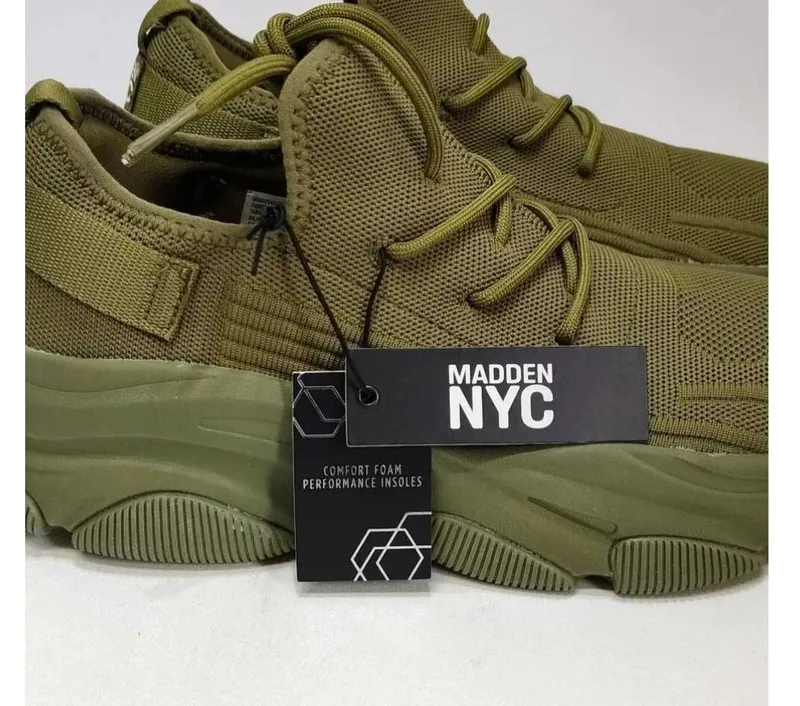 Продам новые кроссовки привезли из США, бренд Madden NYC 45 размер 5 Продам новые кроссовки привезли из США, бренд Madden NYC 45 размер 5