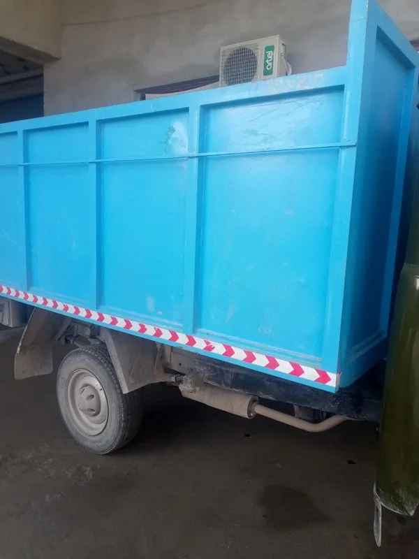 Uaz gaz:metan moshina ishlab turibdi holati yaxshi