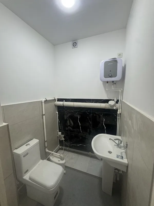 110 m2 yarim podvalli, yangi remontdan chiqqan joy ijaraga beriladi. 6