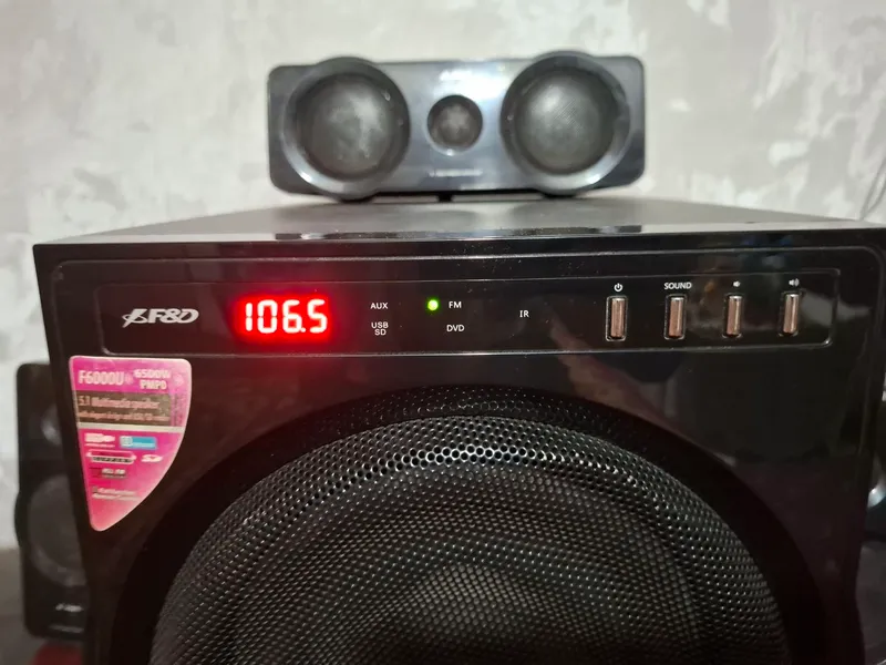 Акустическая система F & D 6000 3 Акустическая система F & D 6000 3