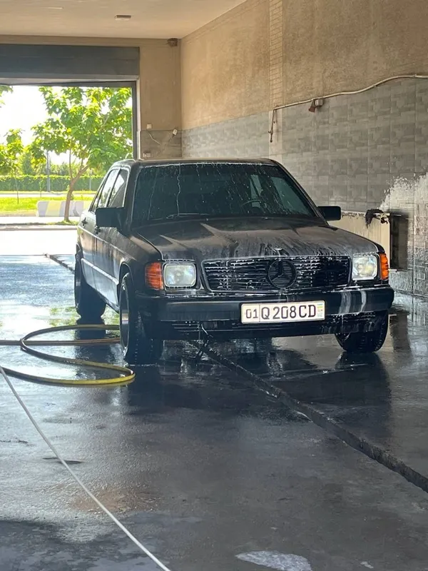Mercedes Bens W201 2 Mercedes Bens W201 2