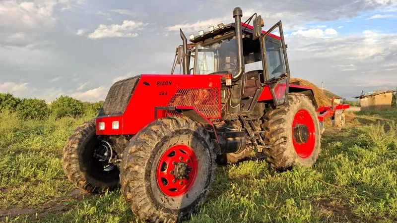 Traktor 4×4 трактор 150 — фото 1