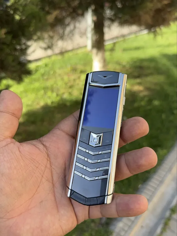 Vertu Signature Black Alligator Stainless Steel — фото 1