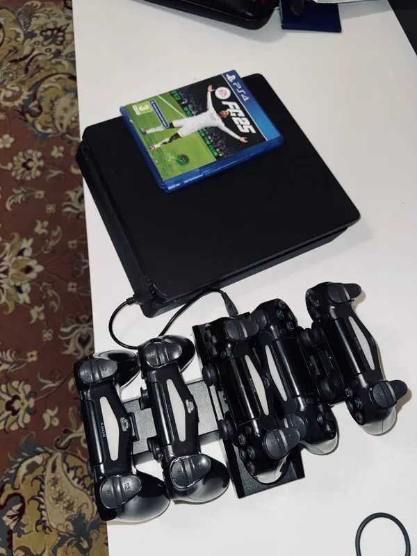 PlayStation 4 Slim Obmen 2 PlayStation 4 Slim Obmen 2
