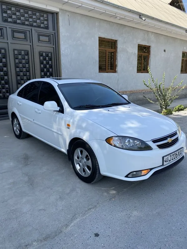 Chevrolet Gentra 3-Pozitsiya avtomat 2 Chevrolet Gentra 3-Pozitsiya avtomat 2