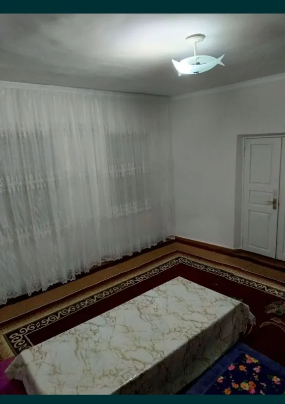 Sirdaryo shahar markazida uy sotiladi 3 Sirdaryo shahar markazida uy sotiladi 3