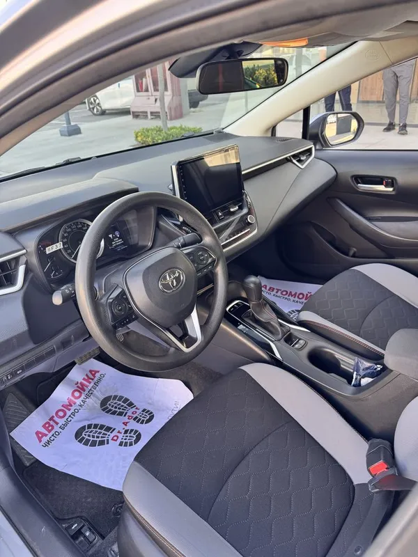 Toyota Corolla 1.2 5 Toyota Corolla 1.2 5
