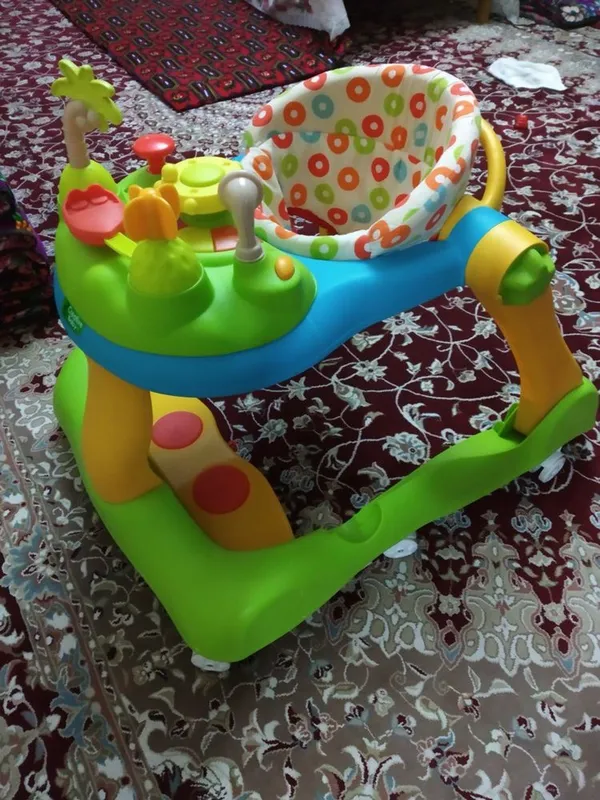 Ходуног - толокар трансформор от бренда Creative baby Xodunog tolakar Ходуног - толокар трансформор от бренда Creative baby Xodunog tolakar
