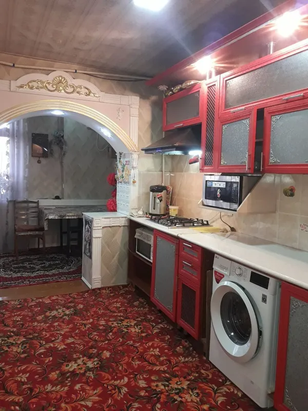 Продаётся 2-х комнатная квартира с мебелью, техникой и гаражом! — фото 4