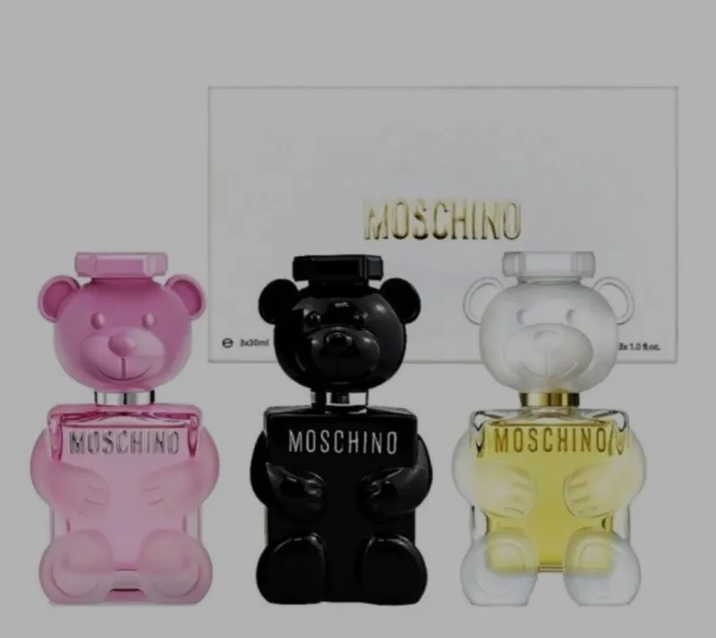 Moschino atir nabor 3 Moschino atir nabor 3