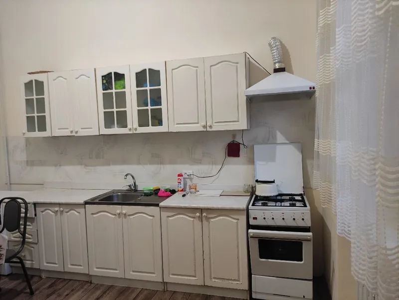 Agrar insitut yonida qizlarga ijara 900.000 so'mdan 6