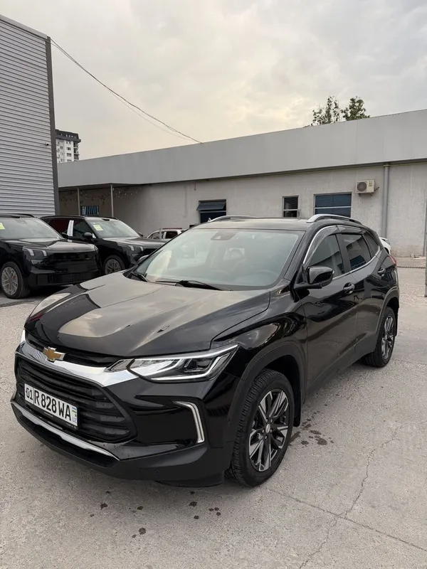 Tracker premier 22/23 1