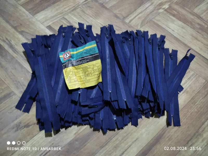 18 sm fermuarlar, Latviya ishlab chiqarishi, 96 dona 1 18 sm fermuarlar, Latviya ishlab chiqarishi, 96 dona 1