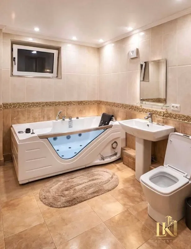 Продаётся 4-комнатная квартира, 117 м², Мирзо-Улугбекский район (Дархан) 8