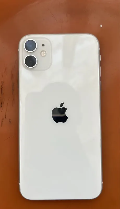 Телефон. iPhone 11 2 Телефон. iPhone 11 2