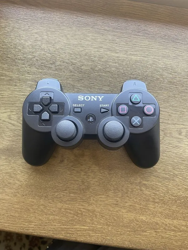 Беспроводной геймпад (джойстик) для ПК / PS3 с Bluetooth + кабель 1 Беспроводной геймпад (джойстик) для ПК / PS3 с Bluetooth + кабель 1