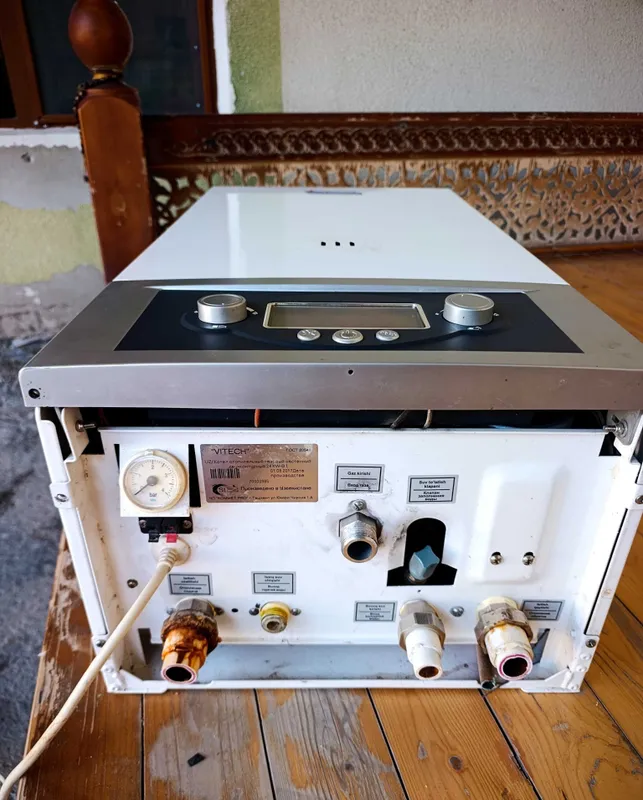 Продается двухкомнатный котел Vitech 24 kv. 5