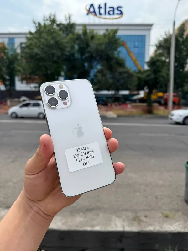 IPhone 13 Pro Max 2