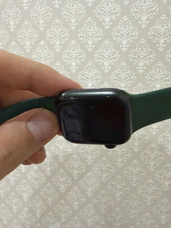 Apple Watch 7 41mm GPS WiFi 8 Apple Watch 7 41mm GPS WiFi 8