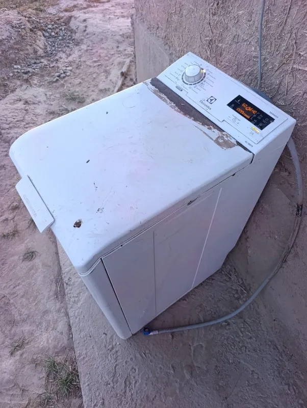Стиральная машина Electrolux 2 Стиральная машина Electrolux 2