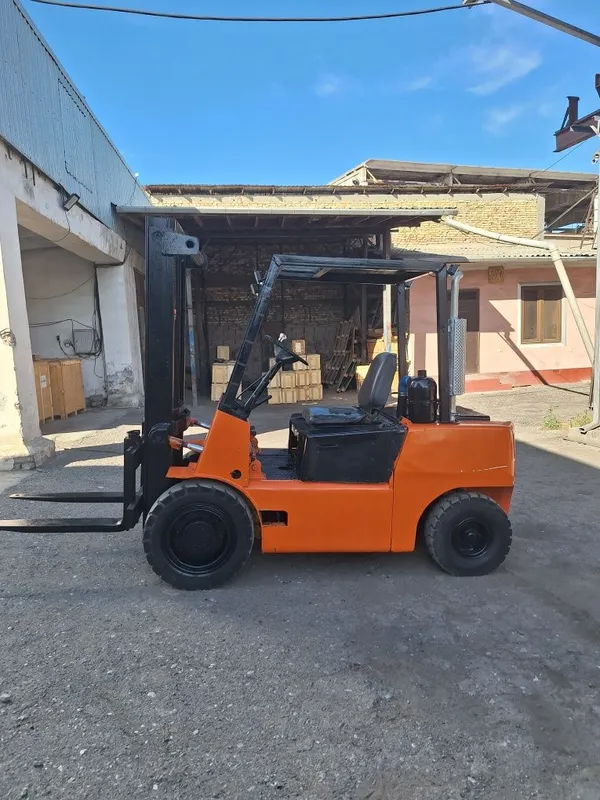Кара сотилади 4450$