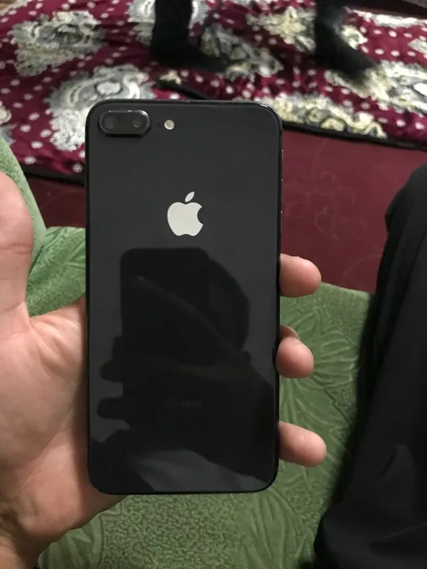iphone 8+ 2 iphone 8+ 2
