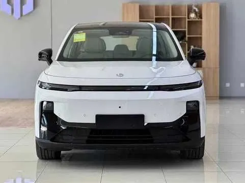 leapmotor B10 premium lider 600km 1 leapmotor B10 premium lider 600km 1