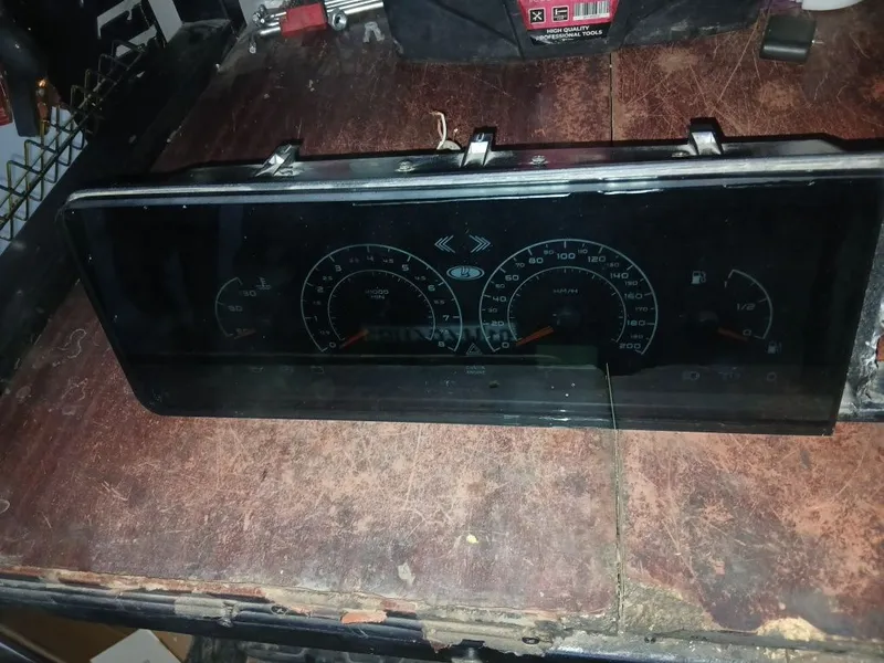 Vaz 2107 ishqivozlari chunadi faqat