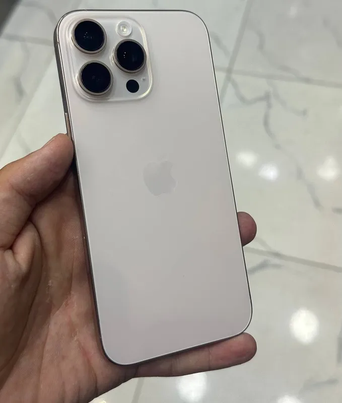 Iphone 16 pro max 256gb 93%