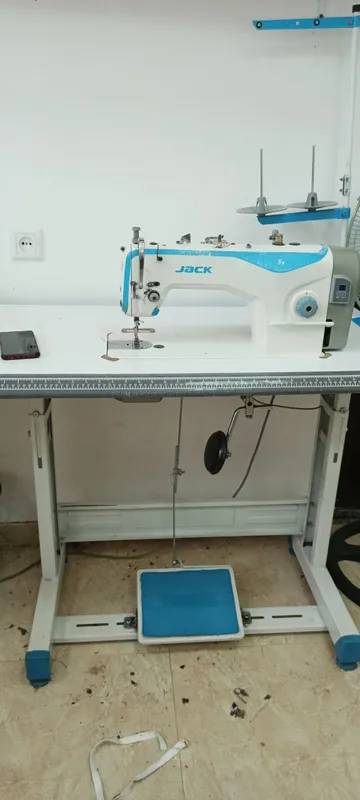 IDEAL holatdagi tikuv mashinasi 1 IDEAL holatdagi tikuv mashinasi 1