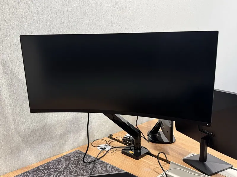 Mi Curved Gaming Monitor 34” – Идеальное состояние — фото 1