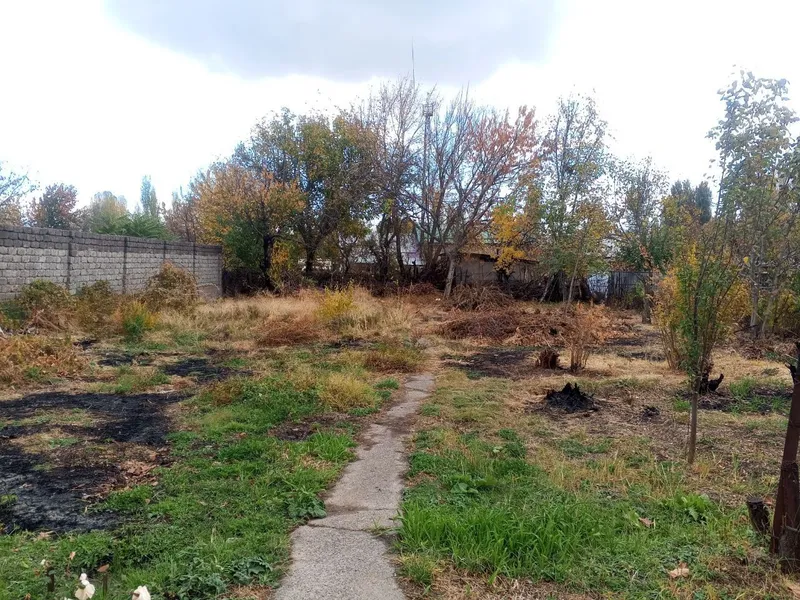Продаётся дом с большим участком в посёлке Таваксай — фото 2