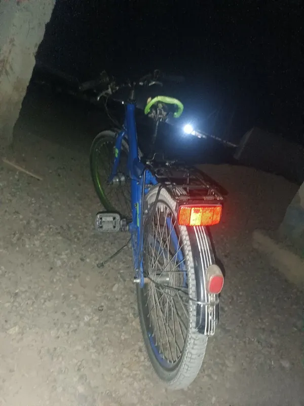 Velik sotiladi yangi xolati idoel narxi 500ming 6 Velik sotiladi yangi xolati idoel narxi 500ming 6