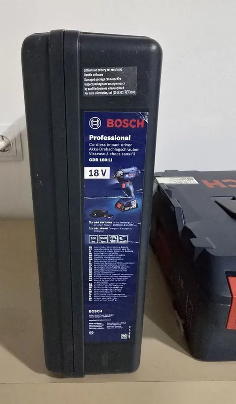 Гайковёрт Bosch GDR 180-LI — фото 1