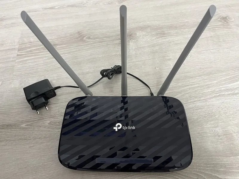 Роутер wifi. Роутер